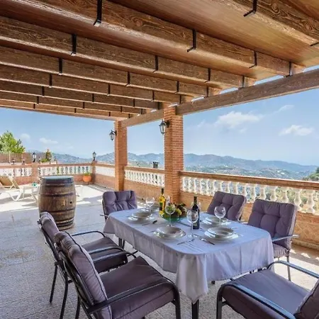 La Casa Del Corazon - Seaview - Breakfast - Netflix Apartment