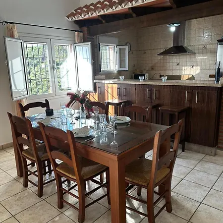 La Casa Del Corazon - Seaview - Breakfast - Netflix Appartement